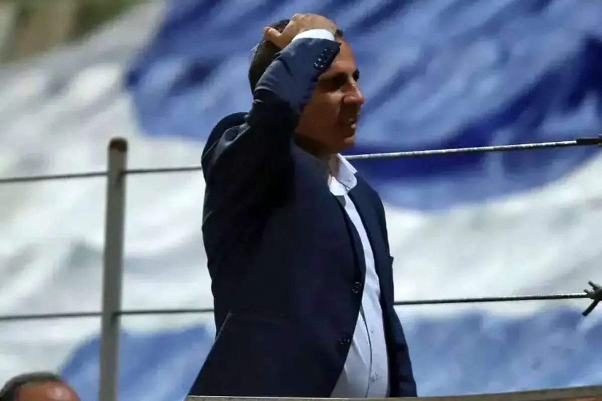 فیلم | سکته خفیف مدیر عامل استقلال خوزستان! فیلم | سکته خفیف مدیر عامل استقلال خوزستان!