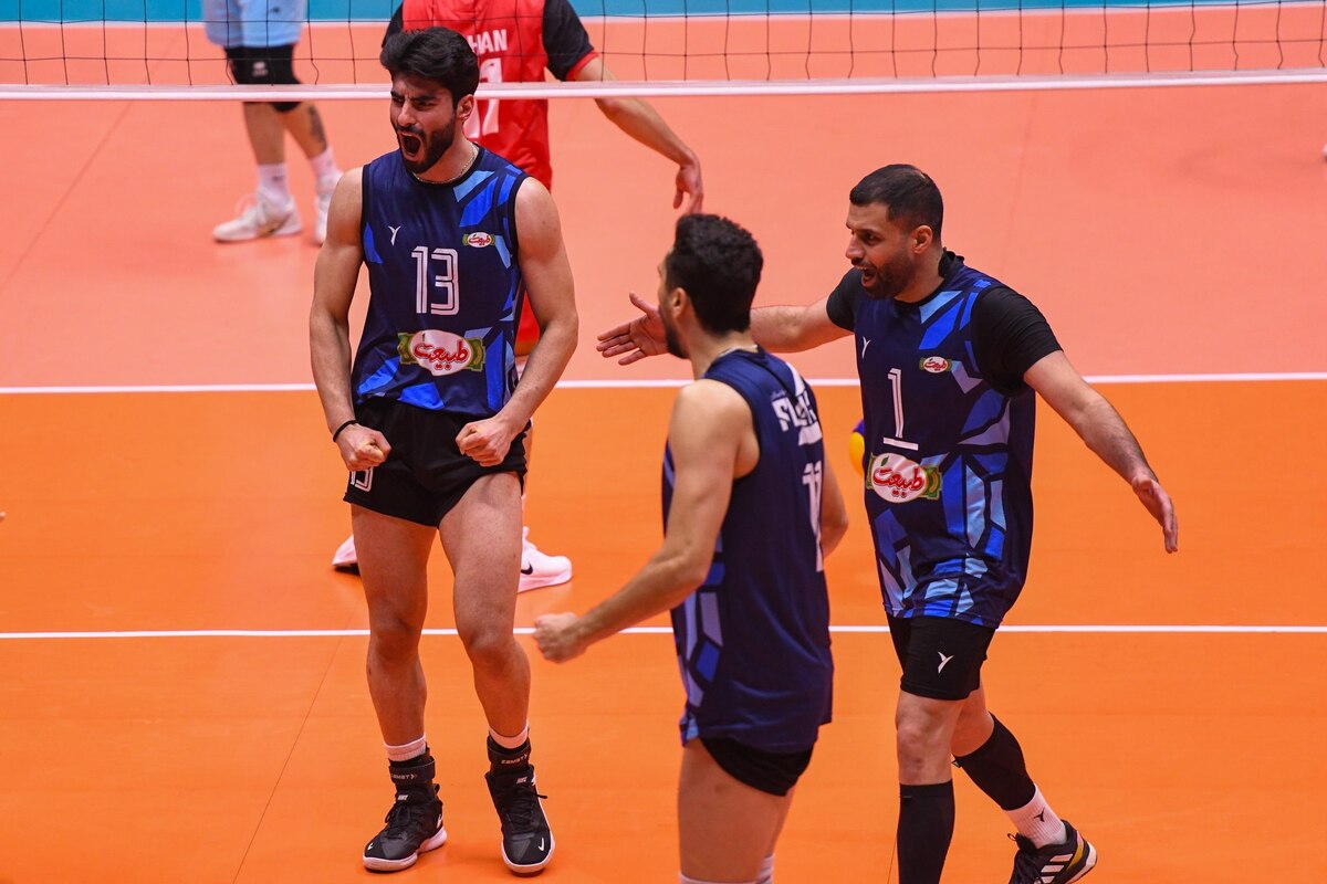 هفته ششم لیگ برتر والیبال | دو پله صعود استقلال با شکست صنعتگران/ فولاد صدرنشین شد