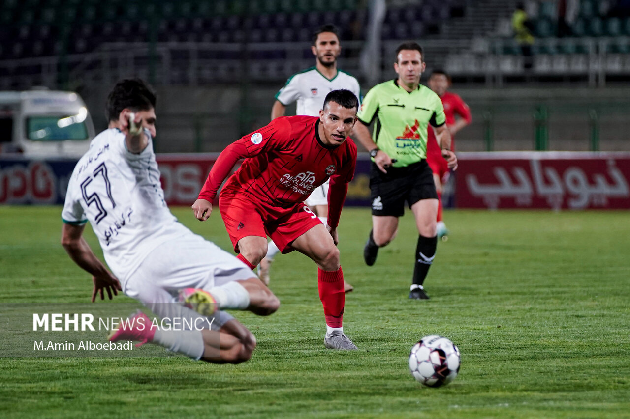 سقوط آبی ها در هفته ایده آل سپاهان/ زنگ خطر برای تراکتور به صدا درآمد – آفتاب نو |  اخبار ورزشی