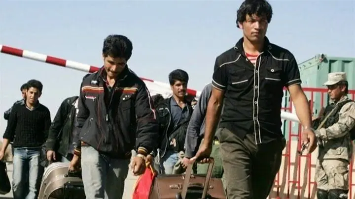 خروج یک میلیون و ۶۰۰ هزار تبعه غیرقانونی و تأثیر آن بر بازار کار