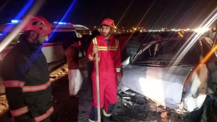 تصادف زنجیره‌ای در جاده محلات