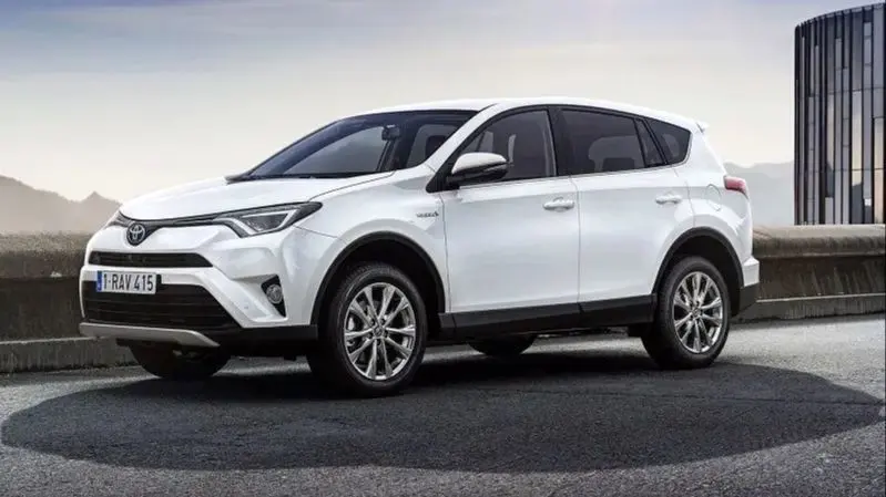 مزایا و معایب تویوتا راوفور؛ شاسی‌ بلند پرطرفدار ژاپنی