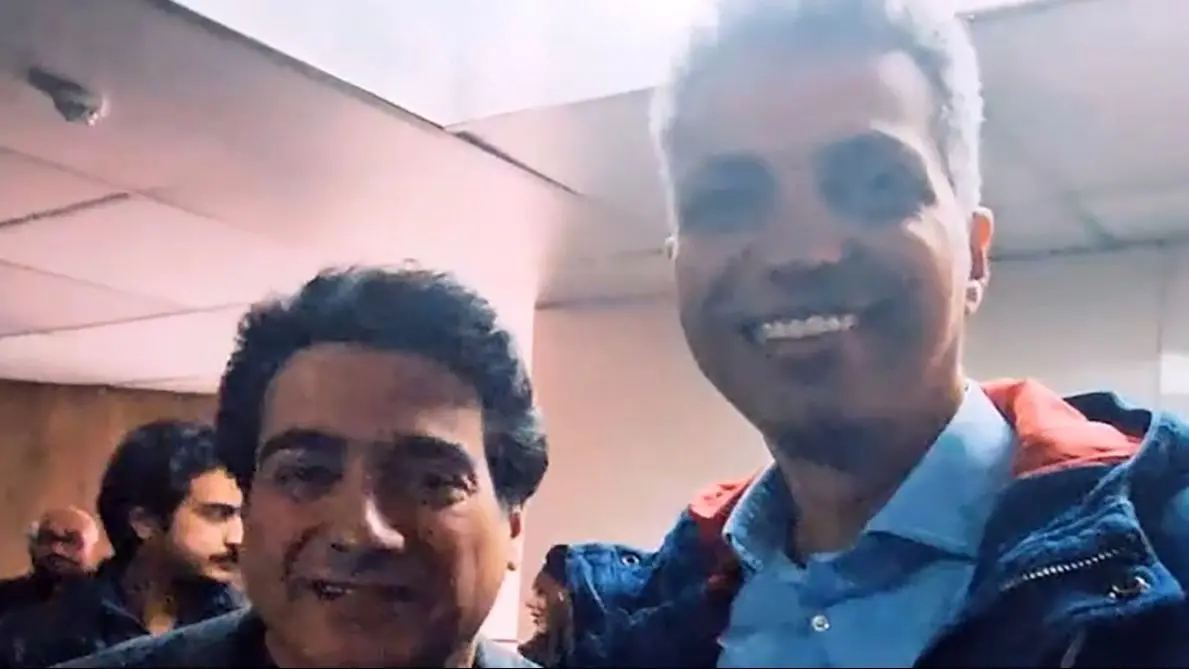 آمدم همایون را ماچ کنم و بروم … آمدم همایون را ماچ کنم و بروم …