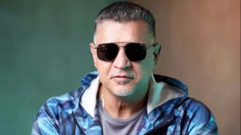 علی دایی مُدل شد/ بازگشت شکوهمند شهریار فوتبال ایران به دنیای مُد و لباس علی دایی مُدل شد/ بازگشت شکوهمند شهریار فوتبال ایران به دنیای مُد و لباس