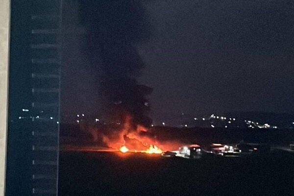 آغاز تجاوز نظامی آمریکا به ونزوئلا؛ وقوع انفجارهای شدید در کاراکاس – آفتاب نو | اخبار ورزشی آغاز تجاوز نظامی آمریکا به ونزوئلا؛ وقوع انفجارهای شدید در کاراکاس – آفتاب نو | اخبار ورزشی