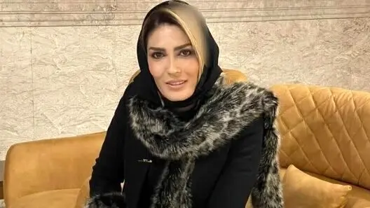 نگاهی به گردنبند الهه منصوریان قهرمان ووشو کار ایرانی که از تیم ملی کنار رفت/ طلا جواهرات خانم ورزشکار هم ورزشیه / این کار و کنید تا بچتون ازتون تشکر کنه