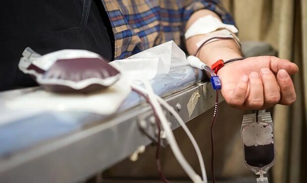 اگر جزء این دسته از افراد هستید، خون اهدا نکنید!