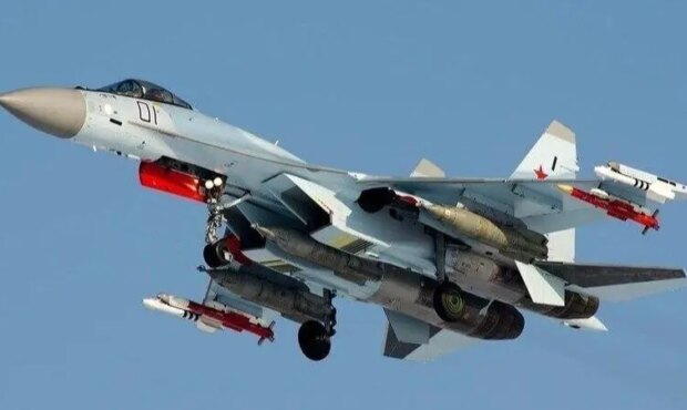 جنگنده جی-10 یا سوخو سو-35 / کدام یک برای ایران بهتر است؟ + مقایسه 2 خرید جدید نیروی هوایی ایران