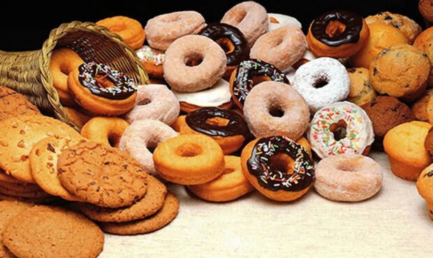 صورتتان جوش می زند ولی شیرینی هم دوست دارید؟ / این گزارش برای شماست صورتتان جوش می زند ولی شیرینی هم دوست دارید؟ / این گزارش برای شماست