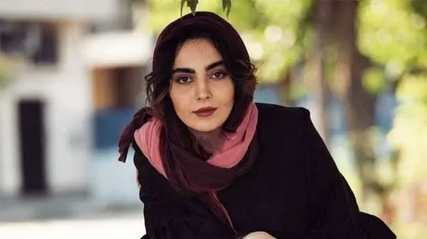 بچه روستا هستم هنوز هم خانواده ام در روستا زندگی می کنند/ پدرم راننده تاکسی بود