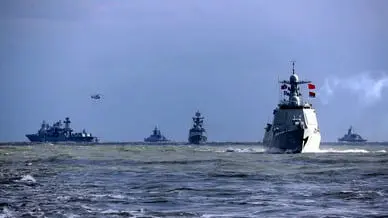 جان باختن تفنگدار آمریکایی پس از سقوط از ناو «یواساس ایوو جیما» در کارائیب جان باختن تفنگدار آمریکایی پس از سقوط از ناو «یواساس ایوو جیما» در کارائیب