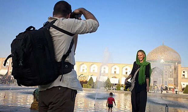 سال آینده از هر گردشگر خارجی ۵ یورو عوارض اخذ خواهد شد